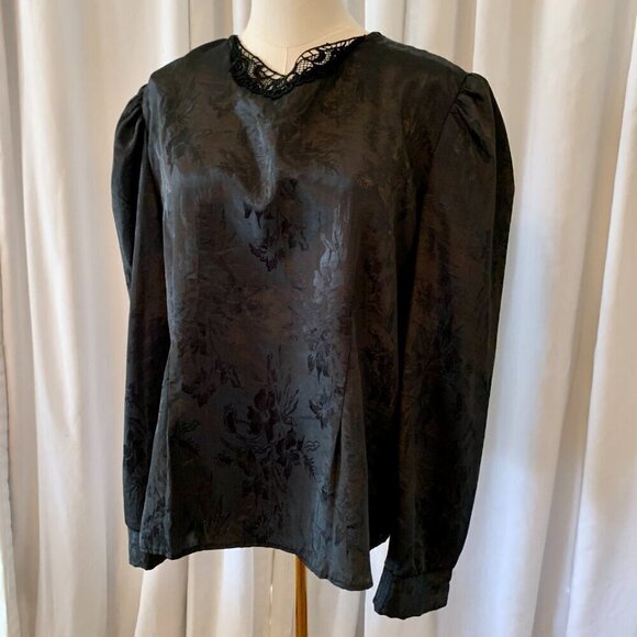 Vintage 80s Black Satin Floral Brocade Blouse Lace Neckline Puff Long Sleeve XL - Picture 11 of 11